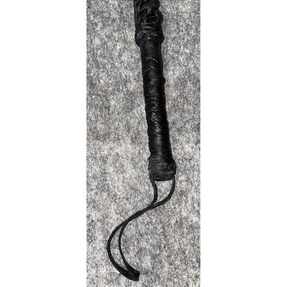 Braided Black‎ Leather Bull Whip -READ (53) - Picture 2 of 6